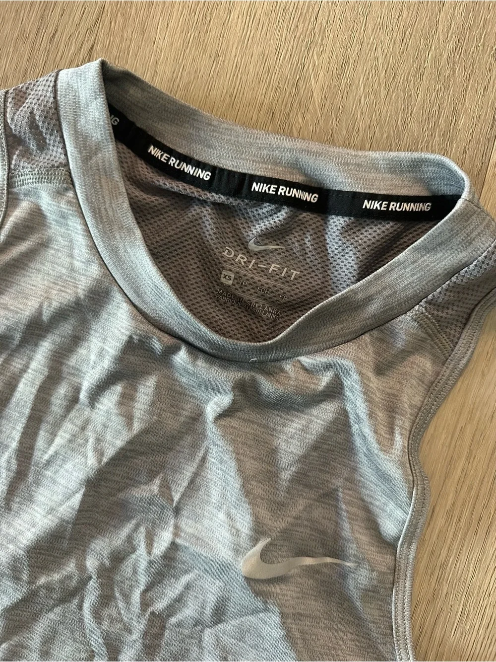 nike grey workout tank top